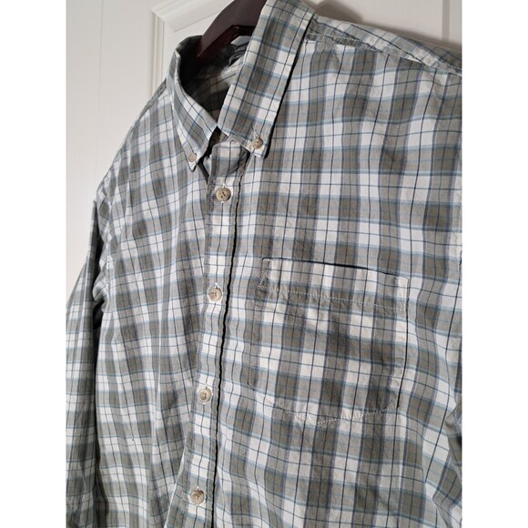 Eddie Bauer Size M Classic Fit Long Sleeve Button Down Shirt Plaid 100% Cotton - Picture 3 of 8